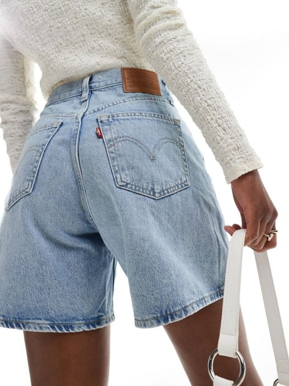 Levi's Light Wash High Baggy 6" Shorts Size 24-25